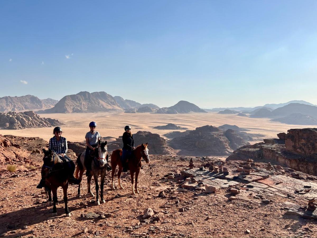 Wadi Rum Bedouin Tour With A Camp Exterior photo