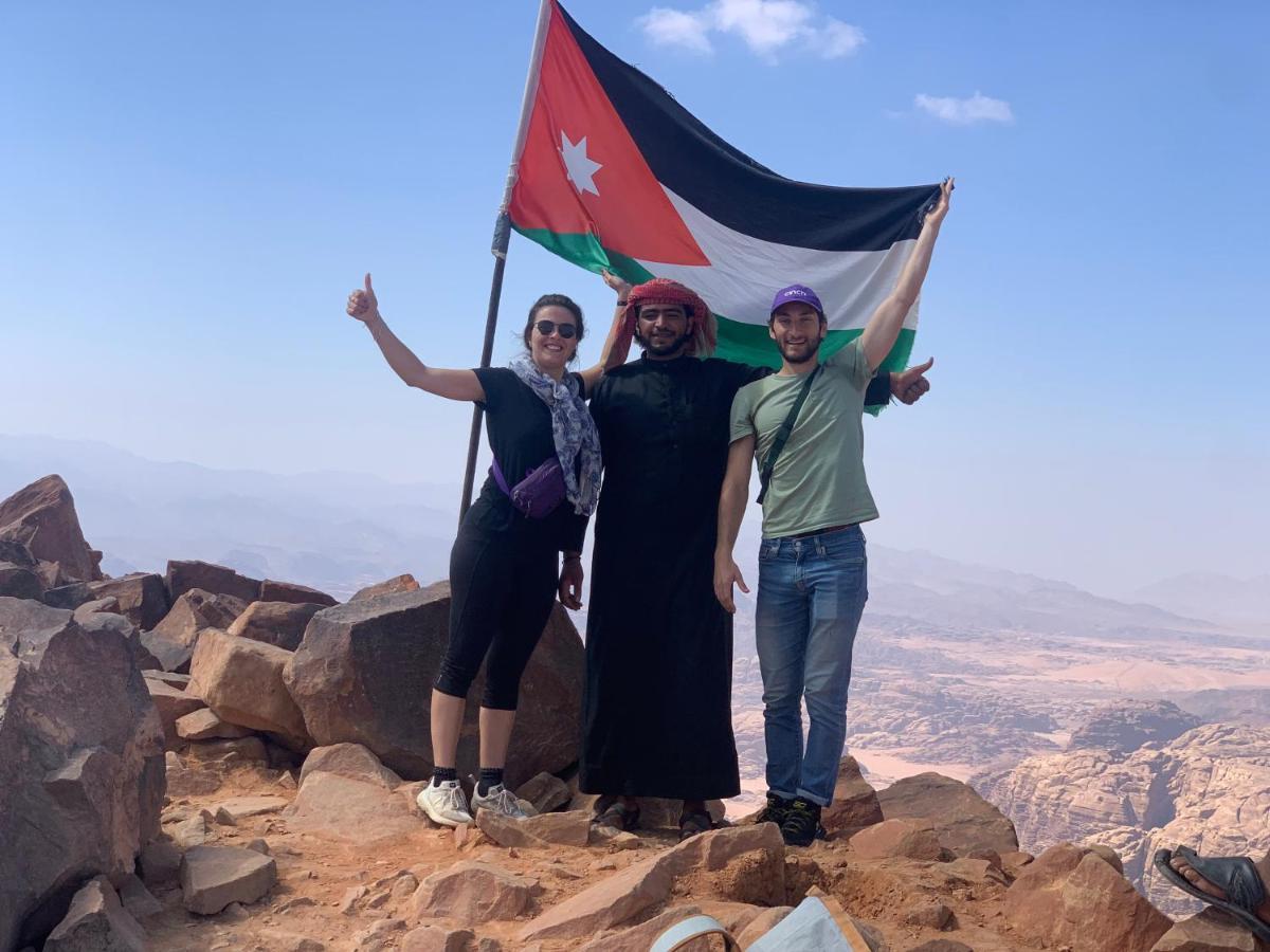 Wadi Rum Bedouin Tour With A Camp Exterior photo