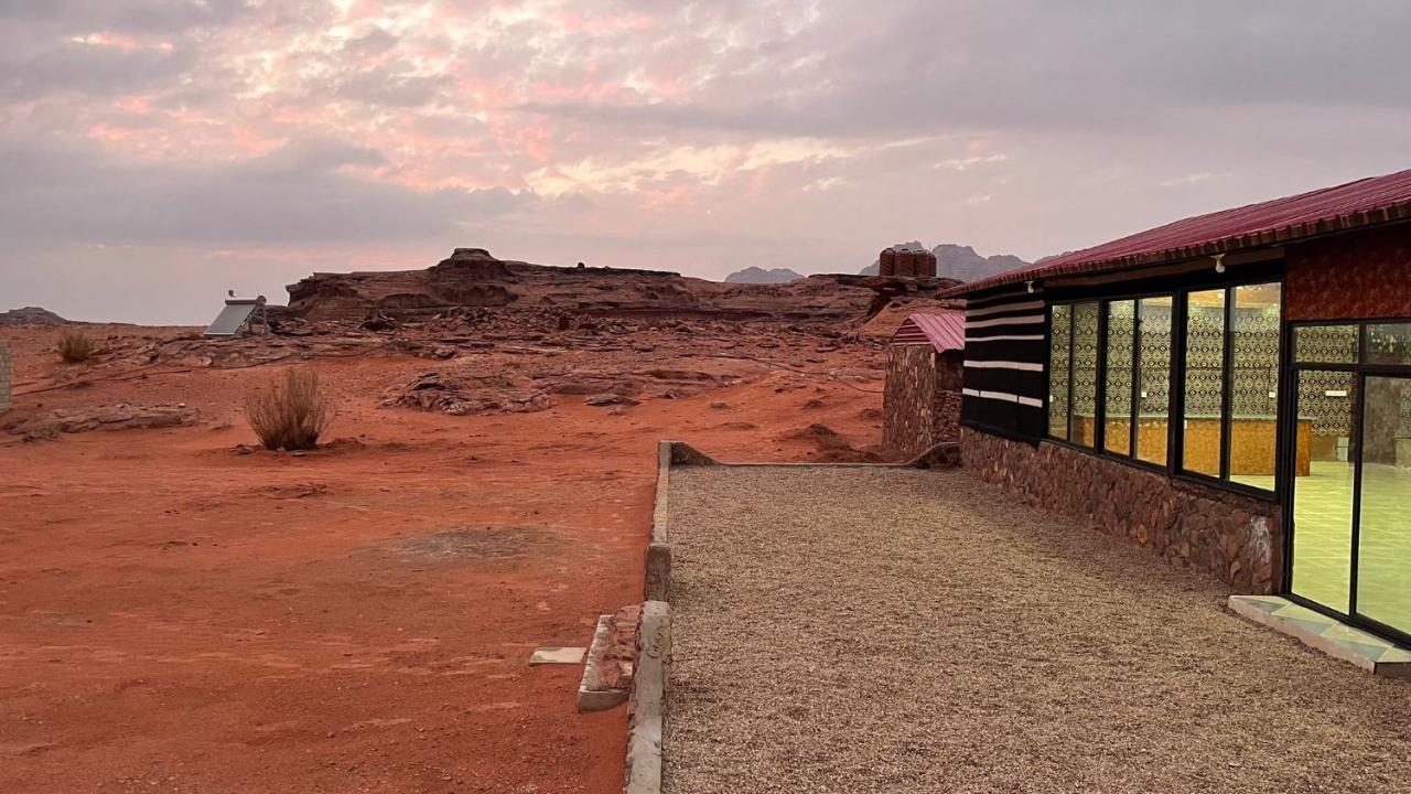 Wadi Rum Bedouin Tour With A Camp Exterior photo