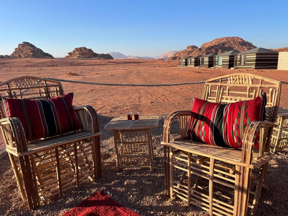 Wadi Rum Bedouin Tour With A Camp Exterior photo