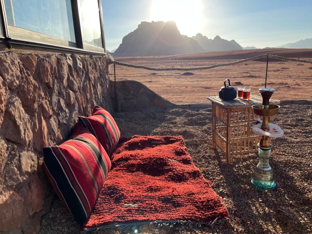 Wadi Rum Bedouin Tour With A Camp Exterior photo