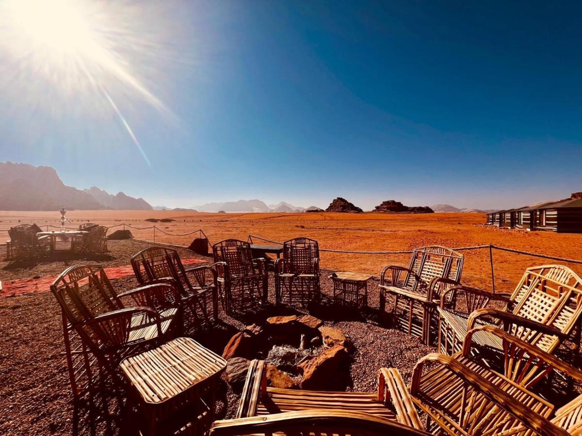 Wadi Rum Bedouin Tour With A Camp Exterior photo